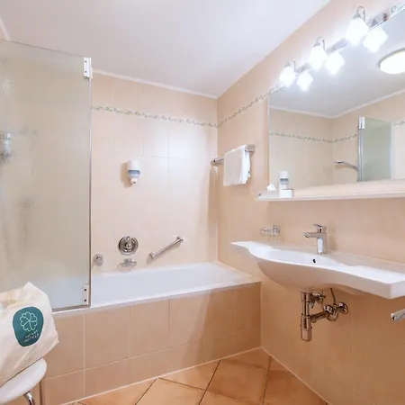 Heart Arlberg 4* Санкт-Антон-ам-Арльберг