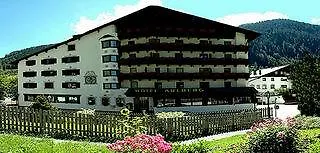Heart Arlberg Hotel